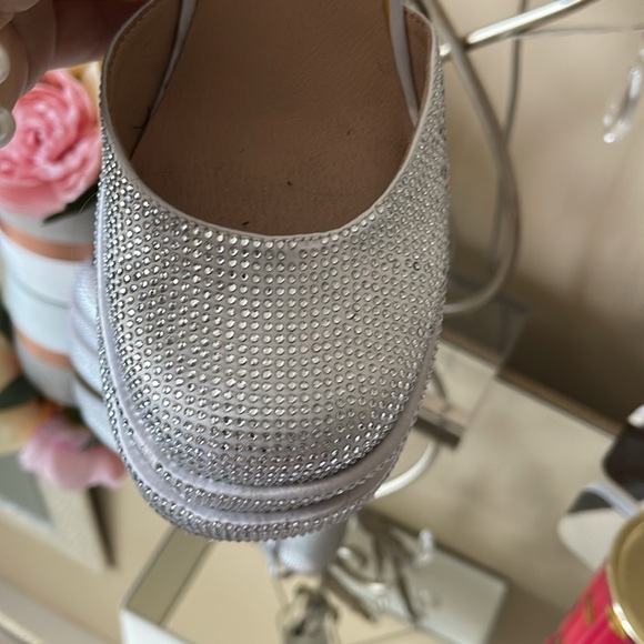 STEVE MADDEN New Charlize Rhinestone Platforms - Picture 5 of 13